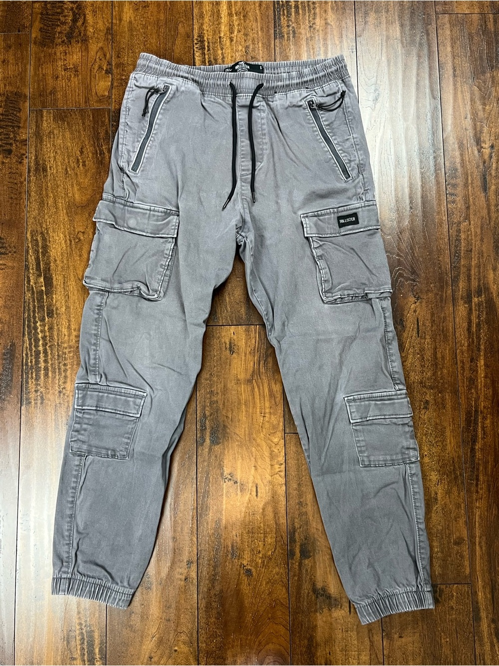 HOLLISTER Men’s Cargo Jogger Pants Advanced Stretch Gray Drawstring Size SMALL